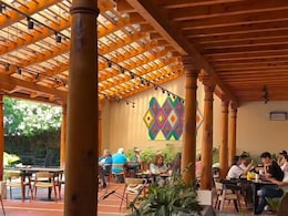 Watch: This Is One Of The World's Prettiest McDonald's Outlets, Located In Antigua Guatemala Watch: This Is One Of The World's Prettiest McDonald's Outlets, Located In Antigua Guatemala