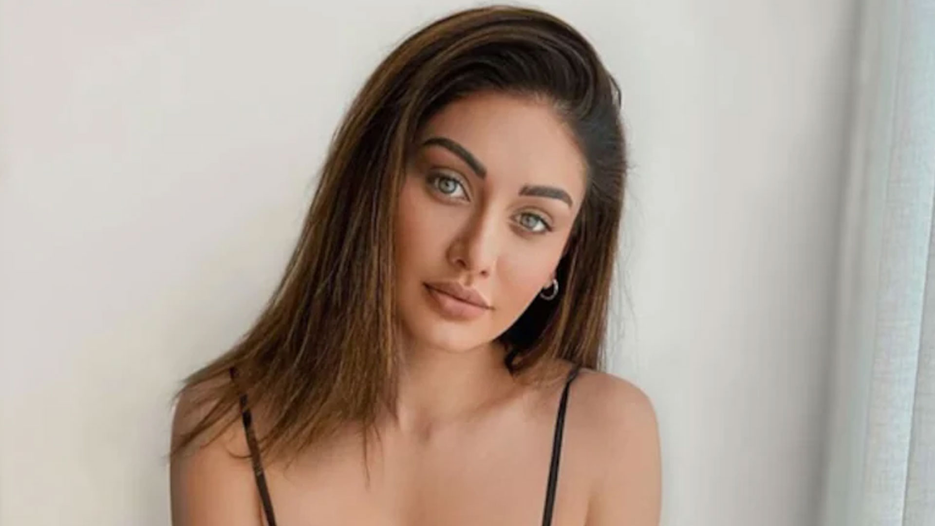 What Shefali Jariwala's Security Guard Told NDTV After Her Sudden Death