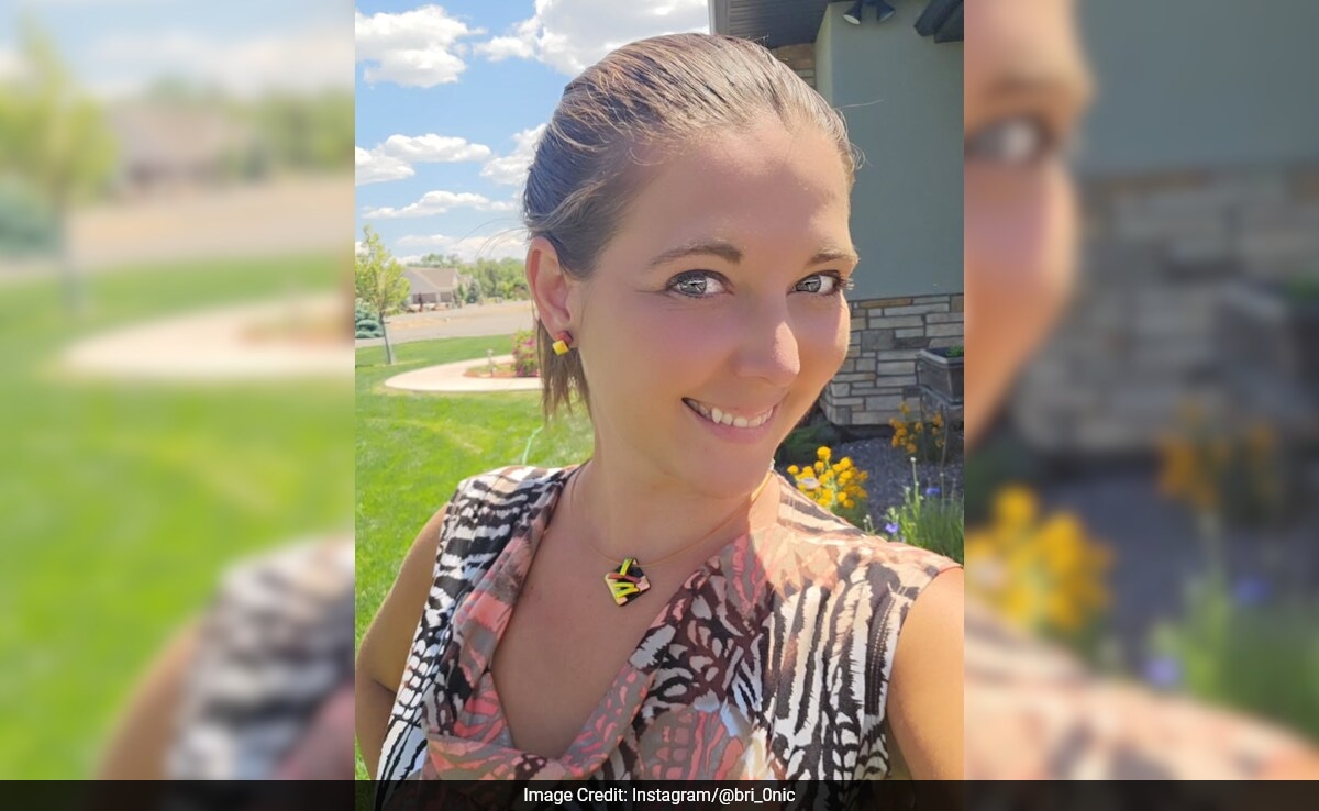 Бързо прочетете Резюме е генериран от AI прегледано Newsroom Една