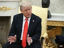 Trump Gives 2 Weeks To Assess Russia-Ukraine Peace Prospects