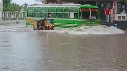 राजस्थान में प्री-मानसून बारिश का कहर, कहीं जलमग्न सड़कें... कहीं मौत बनकर गिरी बिजली; देखें तस्वीरें