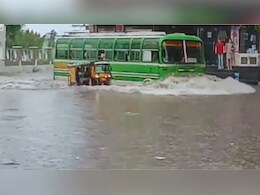 राजस्थान में प्री-मानसून बारिश का कहर, कहीं जलमग्न सड़कें... कहीं मौत बनकर गिरी बिजली; देखें तस्वीरें राजस्थान में प्री-मानसून बारिश का कहर, कहीं जलमग्न सड़कें... कहीं मौत बनकर गिरी बिजली; देखें तस्वीरें