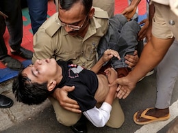 Bengaluru Stampede: Fans Say They Were 'Beaten Up' In RCB's 'Hastily-Arranged Programme': Report Bengaluru Stampede: Fans Say They Were 'Beaten Up' In RCB's 'Hastily-Arranged Programme': Report