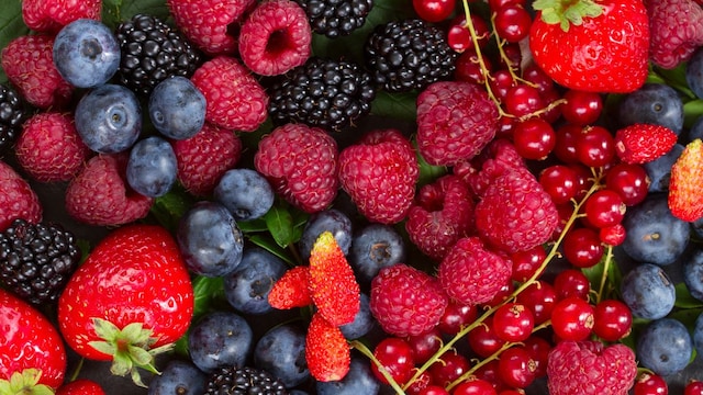 Antioxidants help the body combat harmful free radicals