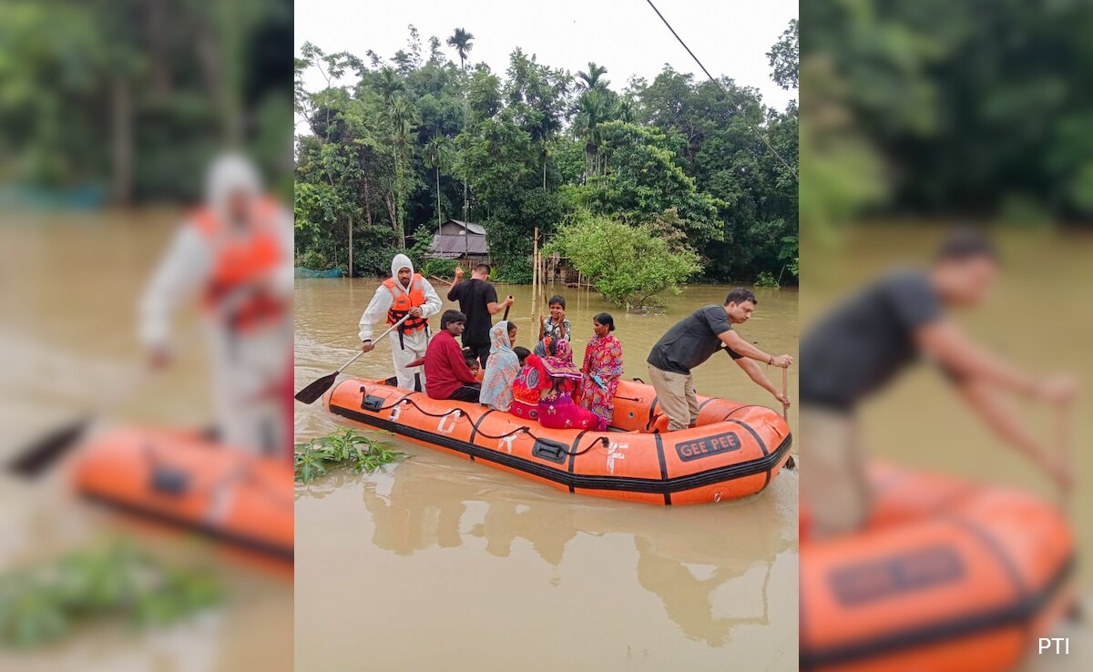 Ню Делхи Премиерът Нарендра Моди предложи цялата възможна помощ на