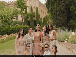Alia Bhatt Is A Dolled-Up Bridesmaid At Her BFF's Spanish Wedding, In <i>Lehengas</i> To Fusion <i>Sherwanis</i> Alia Bhatt Is A Dolled-Up Bridesmaid At Her BFF's Spanish Wedding, In <i>Lehengas</i> To Fusion <i>Sherwanis</i>