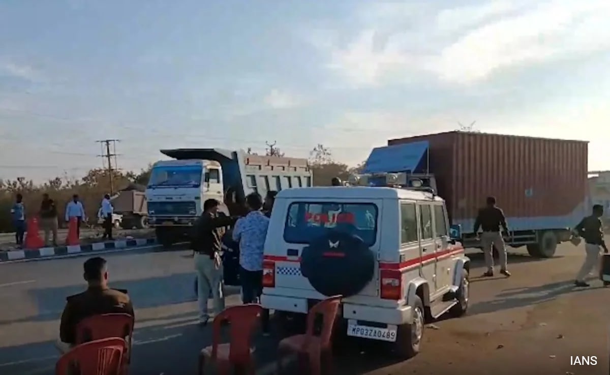 jabalpur Разстроена след като се скара от майка си за