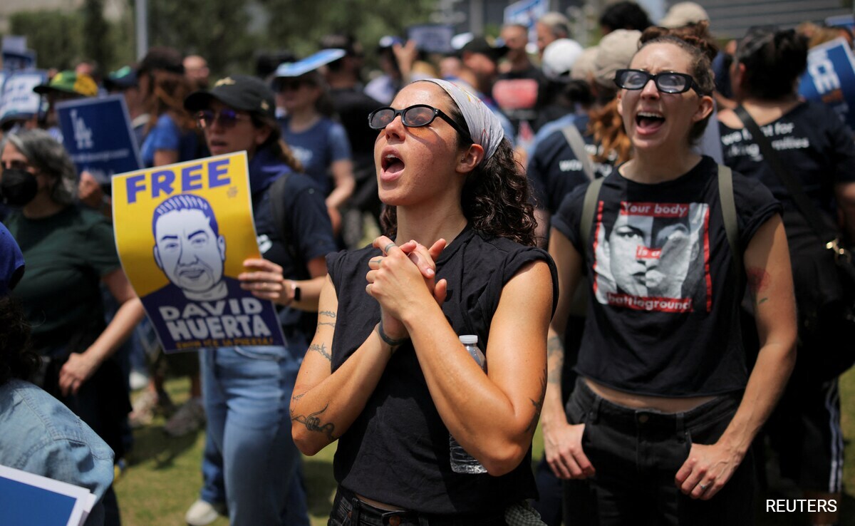 Лос Анджелис американските военни временно ще разгърнат около 700 морски