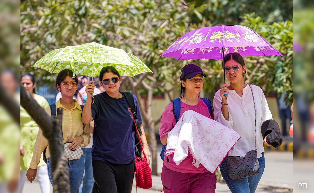 Индийският метеорологичен отдел е издал червен сигнал за Делхи тъй