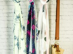 समर्स को मात देने आए हैं ये 10 Scarf, स्‍टाइल और ट्रेंड का हैं जबरदस्‍त कॉम्‍बो, जेब पर भी नहीं डालते हैं असर