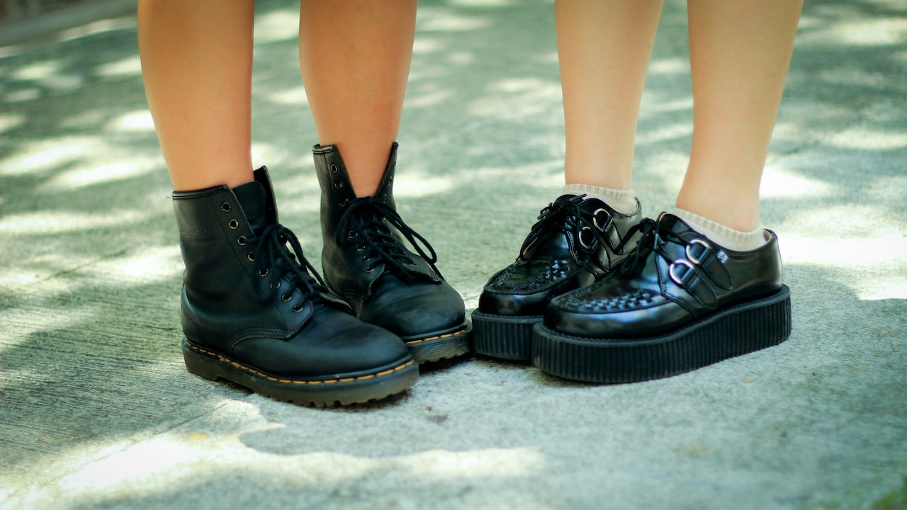 Comfort Meets Chic: Top Everyday Shoes Women Love to Wear All Day Long