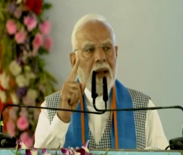 बिहार में जंगलराज वालों ने तो... सीवान की रैली में पीएम मोदी ने RJD और कांग्रेस का बता दिया इतिहास