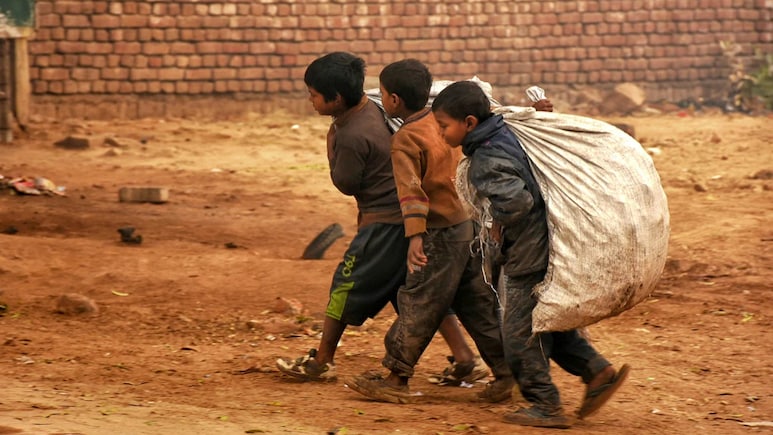 Children Below 14 Banned From Working In Shops In Rajasthan Children Below 14 Banned From Working In Shops In Rajasthan