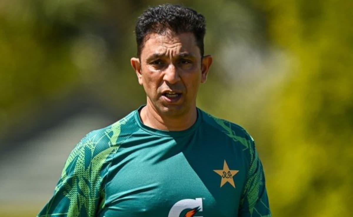Fearing Rs 1.38 Crore Payment, PCB Hesitant To Release Coach Azhar Mahmood
