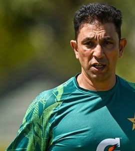 Fearing Rs 1.38 Crore Payment, Pakistan Cricket Board Hesitant To Release Coach Azhar Mahmood Despite Being Keen