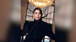 Priyanka Chopra Picks Between Mumbai's Vada Pav And Classic Hot Dog: Her Choice Will Surprise You