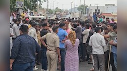 Ajmer: अजमेर में क्रेन हादसे में मजदूर की मौत, मुआवजे की मांग को लेकर सड़क पर हंगामा, 8 से गतिरोध जारी