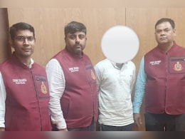 माइनिंग इंजीनियरिंग में डिप्लोमा के बाद चला रहा था ठगी का सिंडिकेट, जामताड़ा का शातिर ठग गिरफ्तार माइनिंग इंजीनियरिंग में डिप्लोमा के बाद चला रहा था ठगी का सिंडिकेट, जामताड़ा का शातिर ठग गिरफ्तार