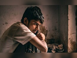 नीट की आंसर शीट देखी और दे दी जान, मां-बाप पूछते रह गए कितने नंबर मिले... नीट की आंसर शीट देखी और दे दी जान, मां-बाप पूछते रह गए कितने नंबर मिले...