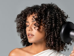 मानसून में बालों में नमी के कारण नहीं होगा डैंड्रफ, ये hair dryers देंगे आपको इंस्टेंट रिजल्ट मानसून में बालों में नमी के कारण नहीं होगा डैंड्रफ, ये hair dryers देंगे आपको इंस्टेंट रिजल्ट