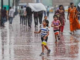 बिहार पहुंच गया मॉनसून, जानिए अभी दिल्ली से कितना दूर, किस राज्य में कब होगी बारिश बिहार पहुंच गया मॉनसून, जानिए अभी दिल्ली से कितना दूर, किस राज्य में कब होगी बारिश