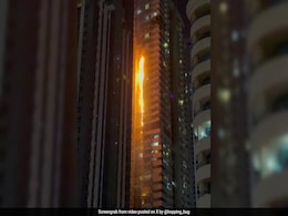 Chilling Video Shows Massive Fire At 67-Storey Dubai Skyscraper Chilling Video Shows Massive Fire At 67-Storey Dubai Skyscraper