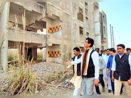 दिल्ली: आवंटन के इंतजार में खंडहर हो गए गरीबों के मकान, 2500 करोड़ की लागत से बने थे 35000 फ्लैट्स दिल्ली: आवंटन के इंतजार में खंडहर हो गए गरीबों के मकान, 2500 करोड़ की लागत से बने थे 35000 फ्लैट्स