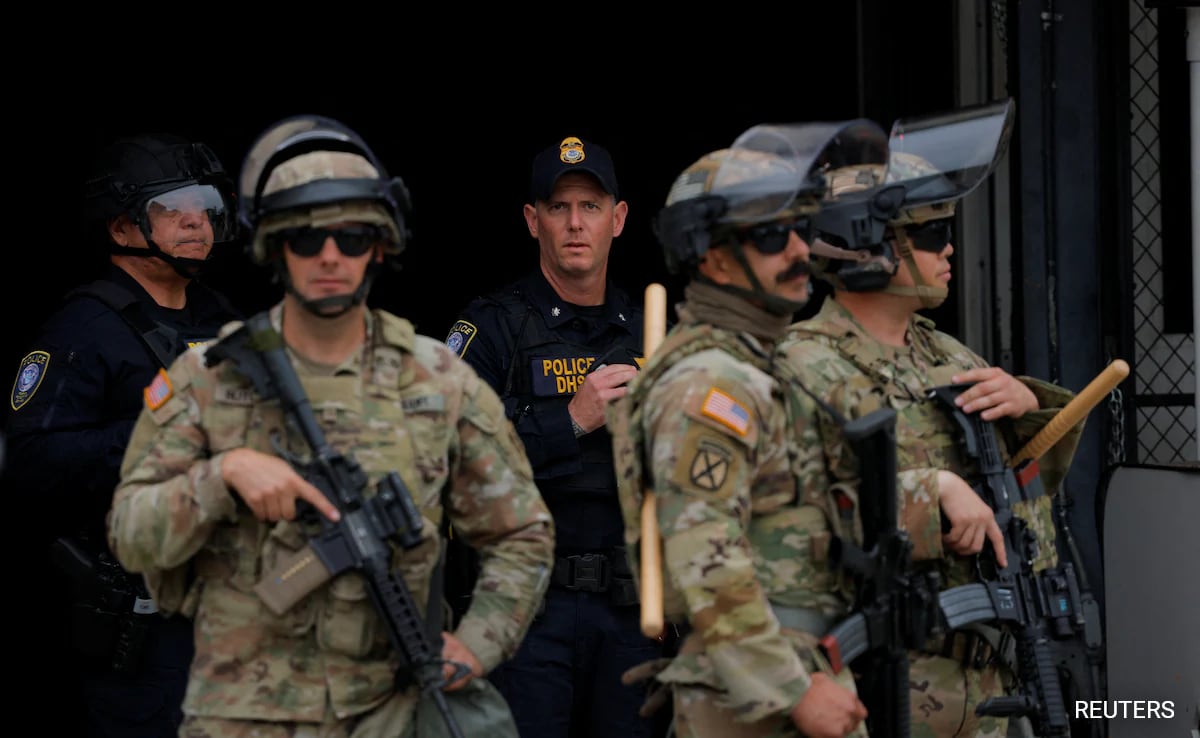 us president donald Trump Deploys National Guard Over Los Angeles ...
