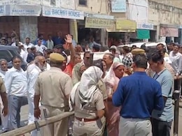 अविश्वास प्रस्ताव पर होना था मतदान... बिगड़ गई निर्वाचन अधिकारी की तबीयत, गहलोत बोले- लोकतंत्र की हो रही हत्या