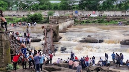 Rs 5 lakh Aid Announced For Families Of Those Killed In Pune Bridge Collapse