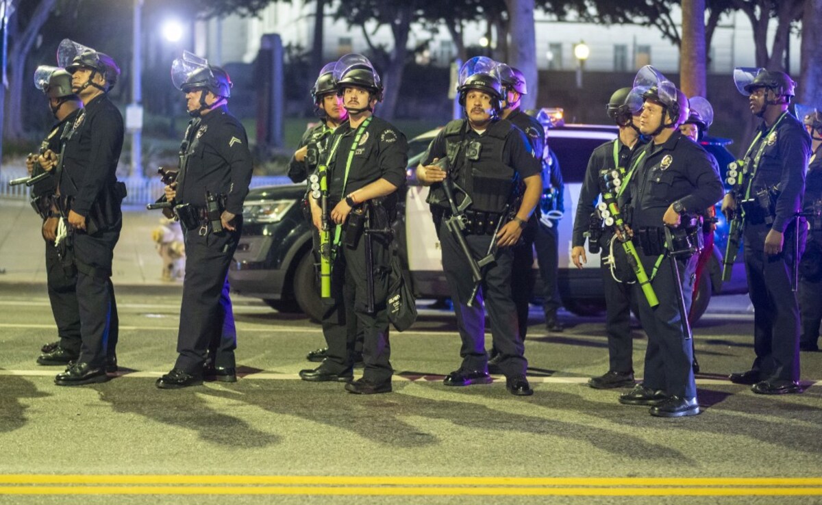 The Trump administration has deployed nearly 700 Marines and over 4,000 National Guard troops in the Los Angeles area. The Trump administration has deployed nearly 700 Marines and over 4,000 National Guard troops in the Los Angeles area.