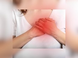 हार्ट अटैक आने से पहले महिलाओं का शरीर क्या- क्या संकेत देता है? हार्ट अटैक आने से पहले महिलाओं का शरीर क्या- क्या संकेत देता है?