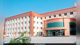 NMC Directs Medical Colleges To Promote This Scheme For Easy Education Loans