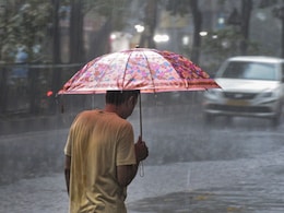 Overnight Rain Leaves Bengaluru Waterlogged, More Showers Predicted Overnight Rain Leaves Bengaluru Waterlogged, More Showers Predicted