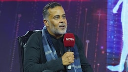 Chetan Bhagat On <i>Sardaar Ji 3</i> Row: "I Love Diljit Dosanjh, Saying He Should Get No Work In India Is Very Unfair"
