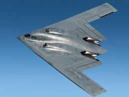 इराणला हादरवणारं 'B-2 Bomber'; विमानाची किंमत आणि ताकद पाहून थक्का व्हाल!
