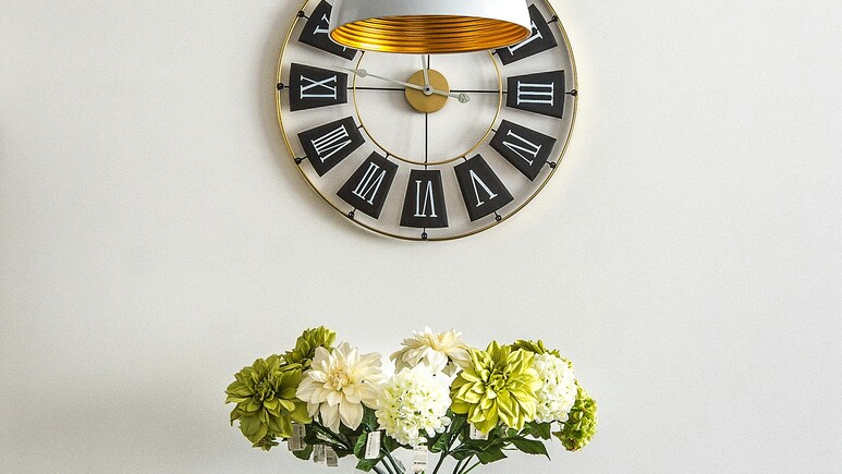 बेहतरीन डिज़ाइन, शानदार लुक! इन Budget Friendly Wall Clocks से सजाएं अपना घर चुटकियों में बेहतरीन डिज़ाइन, शानदार लुक! इन Budget Friendly Wall Clocks से सजाएं अपना घर चुटकियों में