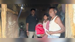 Motivational Story : गरियाबंद की ये बेटी&nbsp;बेबसी को तोड़ ऐसे बढ़ रही आगे, 'फादर्स डे' पर वायरल हुई दर्दभरी कहानी