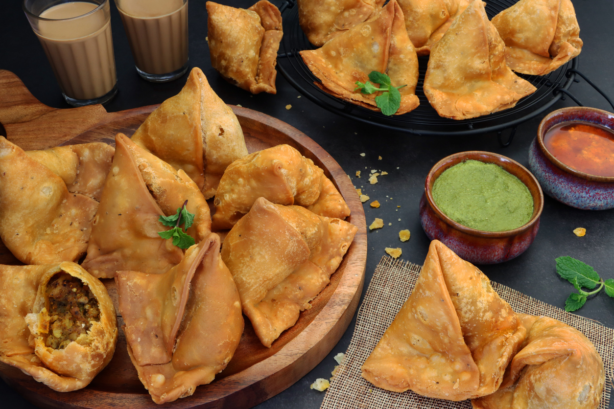 Choose protein and fibre rich snacks, recommends nutritionist Nmami Agarwal