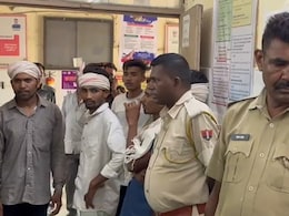 बांसवाड़ा: खेत में मोटर चलाते समय पानी में दौड़ा करंट, किसान की मौके पर दर्दनाक मौत बांसवाड़ा: खेत में मोटर चलाते समय पानी में दौड़ा करंट, किसान की मौके पर दर्दनाक मौत