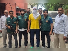 दिल्ली-हरियाणा का कुख्यात गैंगस्टर राकेश कादियान उर्फ पम्पू गिरफ्तार, लूट का आरोपी नसीब भी पकड़ाया दिल्ली-हरियाणा का कुख्यात गैंगस्टर राकेश कादियान उर्फ पम्पू गिरफ्तार, लूट का आरोपी नसीब भी पकड़ाया