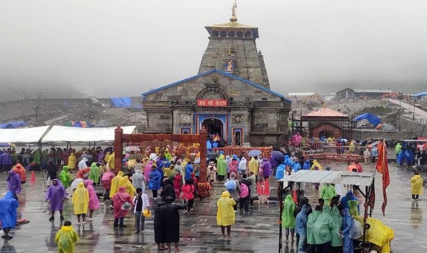 12 ज्योतिर्लिंग मंदिर घूमने का कर रहे हैं प्लान, तो जान लें कब होता है दर्शन करने का एकदम सही समय