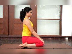 अच्छी और गहरी नींद के लिए खाने के बाद करें ये योगासन, पाचन क्रिया भी होगी दुरूस्त