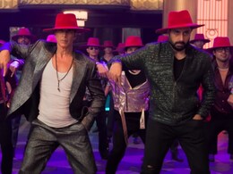 हाउसफुल 5 के लाल परी सॉन्ग पर लगे डांस स्टेप चुराने के आरोप, स्ट्रीट डांसर संदीप बोले- मुझे सपोर्ट करें... हाउसफुल 5 के लाल परी सॉन्ग पर लगे डांस स्टेप चुराने के आरोप, स्ट्रीट डांसर संदीप बोले- मुझे सपोर्ट करें...