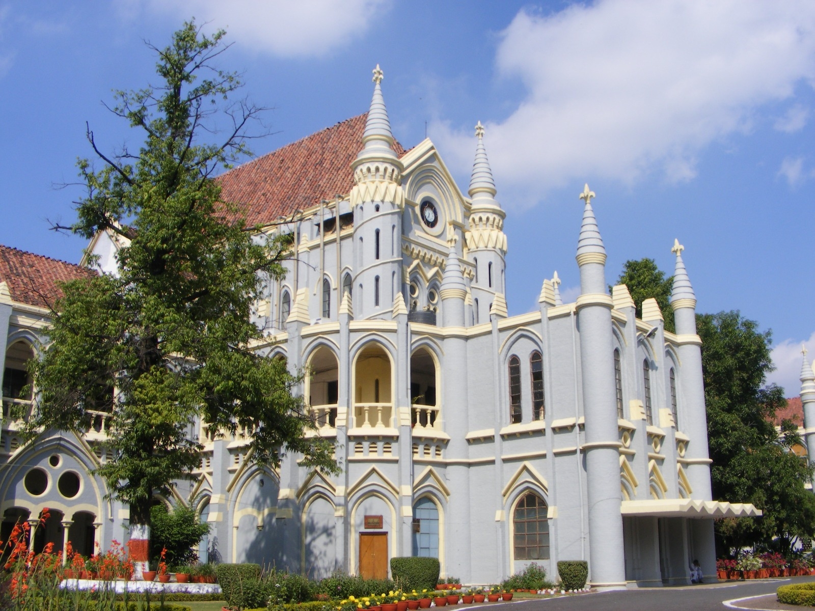 Savarnas And Shudras: High Court Slams Judiciary's 'Power Dynamics'