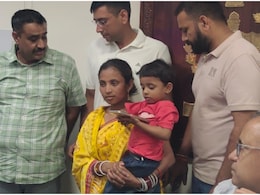 Rajasthan: खाटूश्यामजी से लापता 3 साल का मासूम यूपी में मिला, सरपंच को बच्चा थमाकर फरार हो गया आरोपी Rajasthan: खाटूश्यामजी से लापता 3 साल का मासूम यूपी में मिला, सरपंच को बच्चा थमाकर फरार हो गया आरोपी