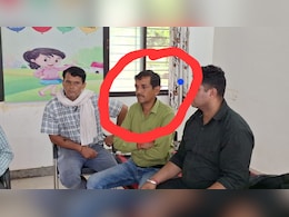 लोकायुक्त की टीम ने पटवारी को रिश्वत लेते हुए पकड़ा, फरियादी से इस काम के बदले मांगी थी घूस लोकायुक्त की टीम ने पटवारी को रिश्वत लेते हुए पकड़ा, फरियादी से इस काम के बदले मांगी थी घूस