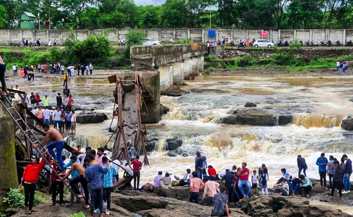Officials said that a total of 55 people were rescued. Of the four deaths - three people have been identified. Officials said that a total of 55 people were rescued. Of the four deaths - three people have been identified.