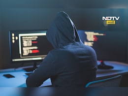Navi Mumbai News: इंग्लंडहून महागडे गिफ्ट पाठवलं, एक फोन अन् महिलेच्या खात्यातून 50 लाख फुर्रर्रर्रssss Navi Mumbai News: इंग्लंडहून महागडे गिफ्ट पाठवलं, एक फोन अन् महिलेच्या खात्यातून 50 लाख फुर्रर्रर्रssss