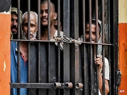 Over 200 Prisoners Escape From High-Security Jail After Quake In Pakistan Over 200 Prisoners Escape From High-Security Jail After Quake In Pakistan